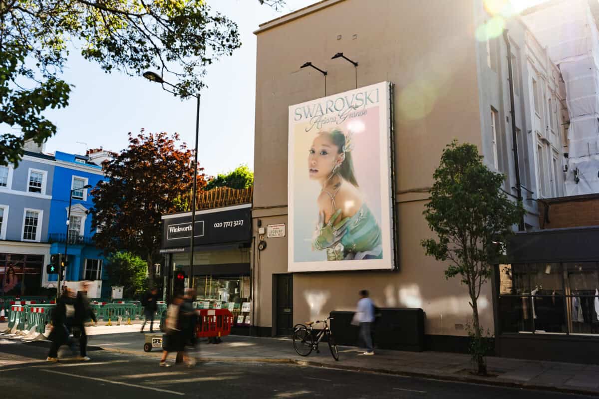 Burberry & Swarovski Across London campaign photograph 11