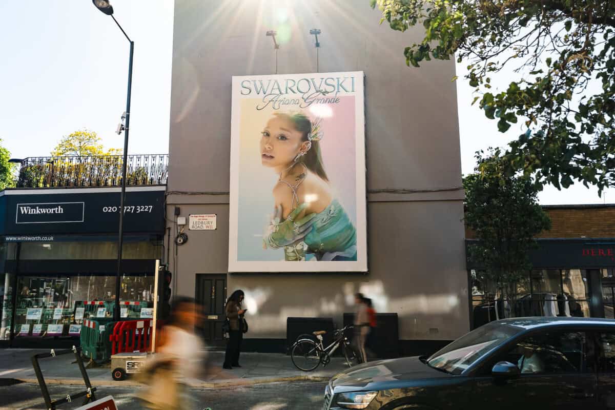Burberry & Swarovski Across London campaign photograph 13