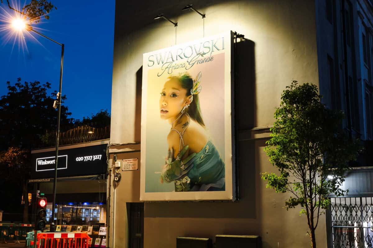 Burberry & Swarovski Across London campaign photograph 17