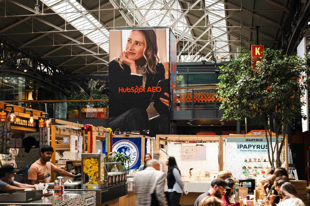 HubSpot Spitalfields Domination campaign photograph 9