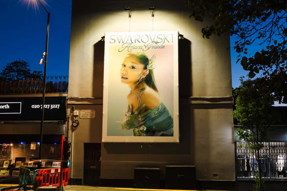 Burberry & Swarovski Across London campaign photograph 23