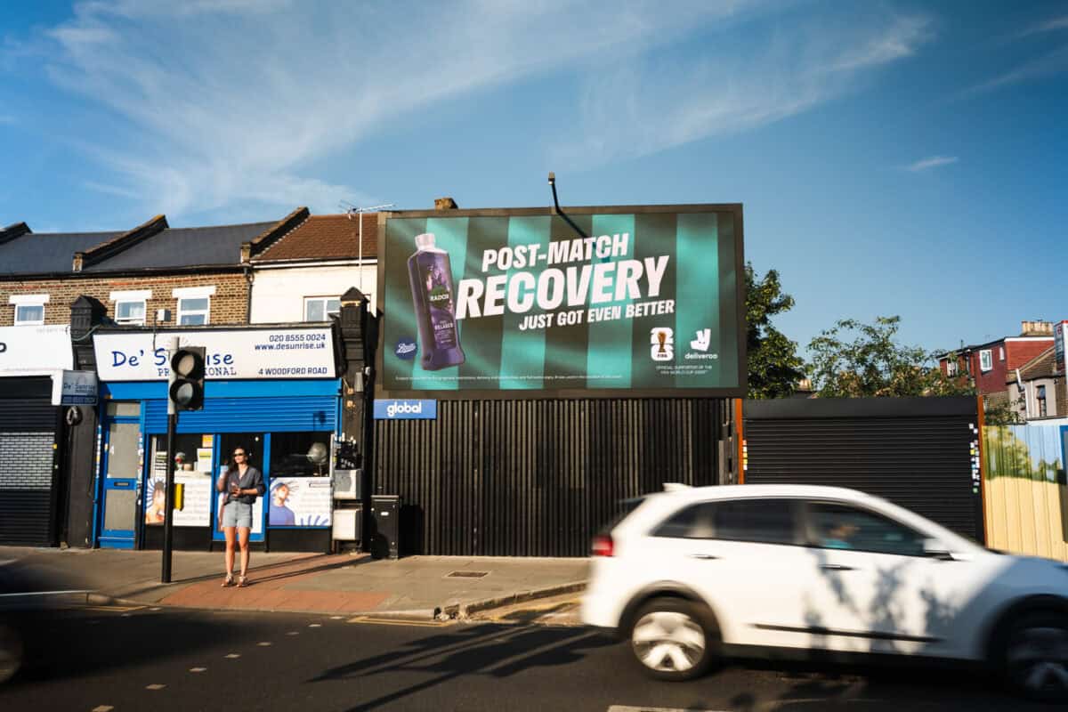 Deliveroo Football OOH Campaign campaign photograph 24