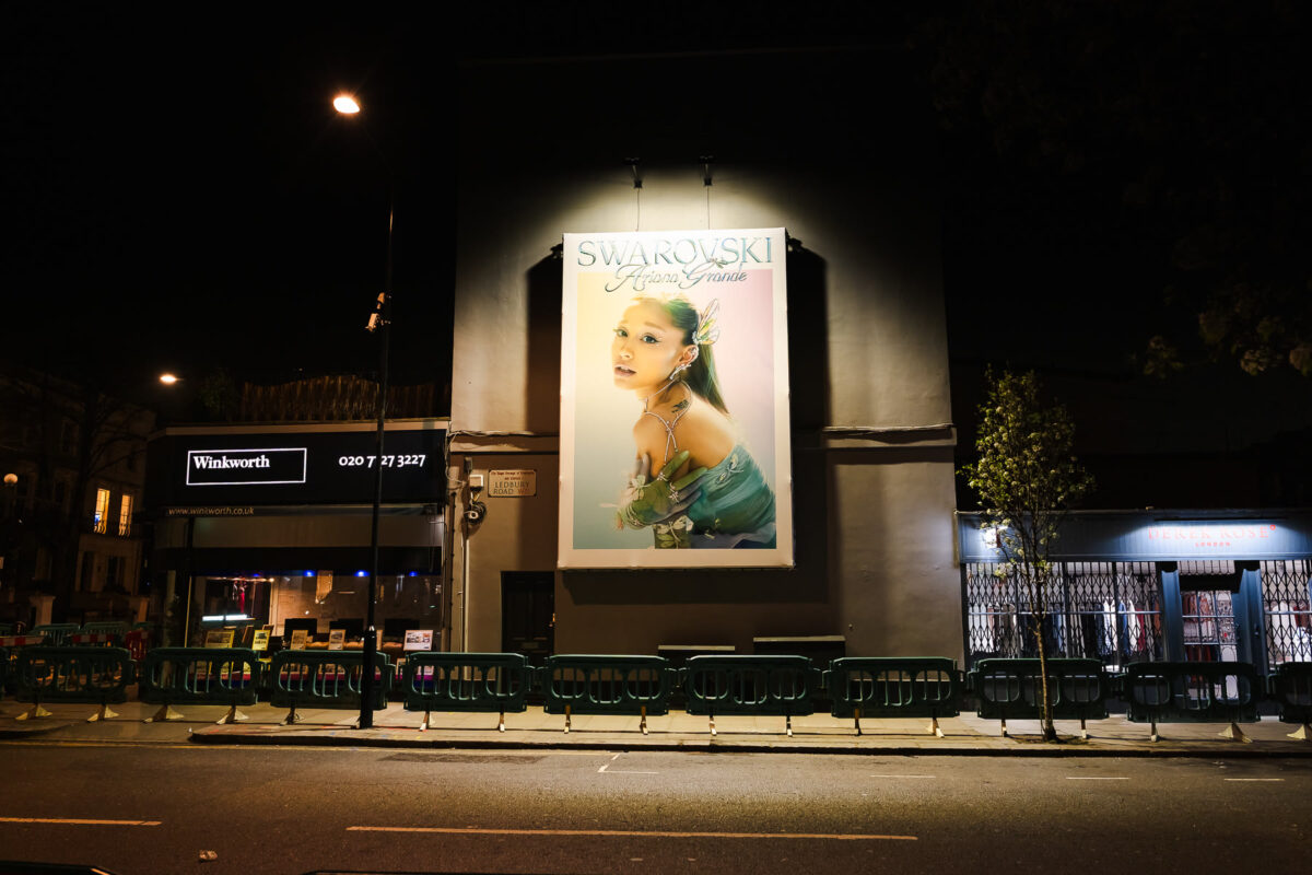 Burberry & Swarovski Across London campaign photograph 48