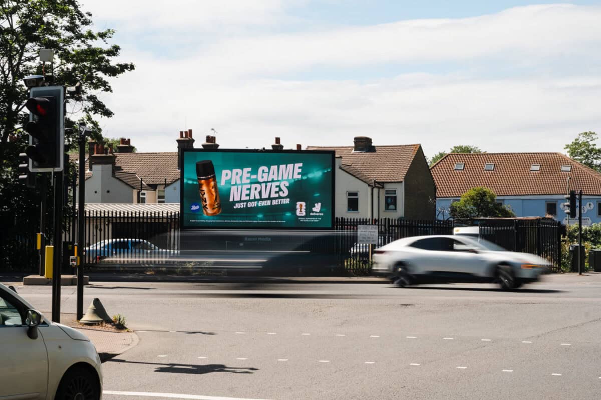 Deliveroo Football OOH Campaign campaign photograph 36