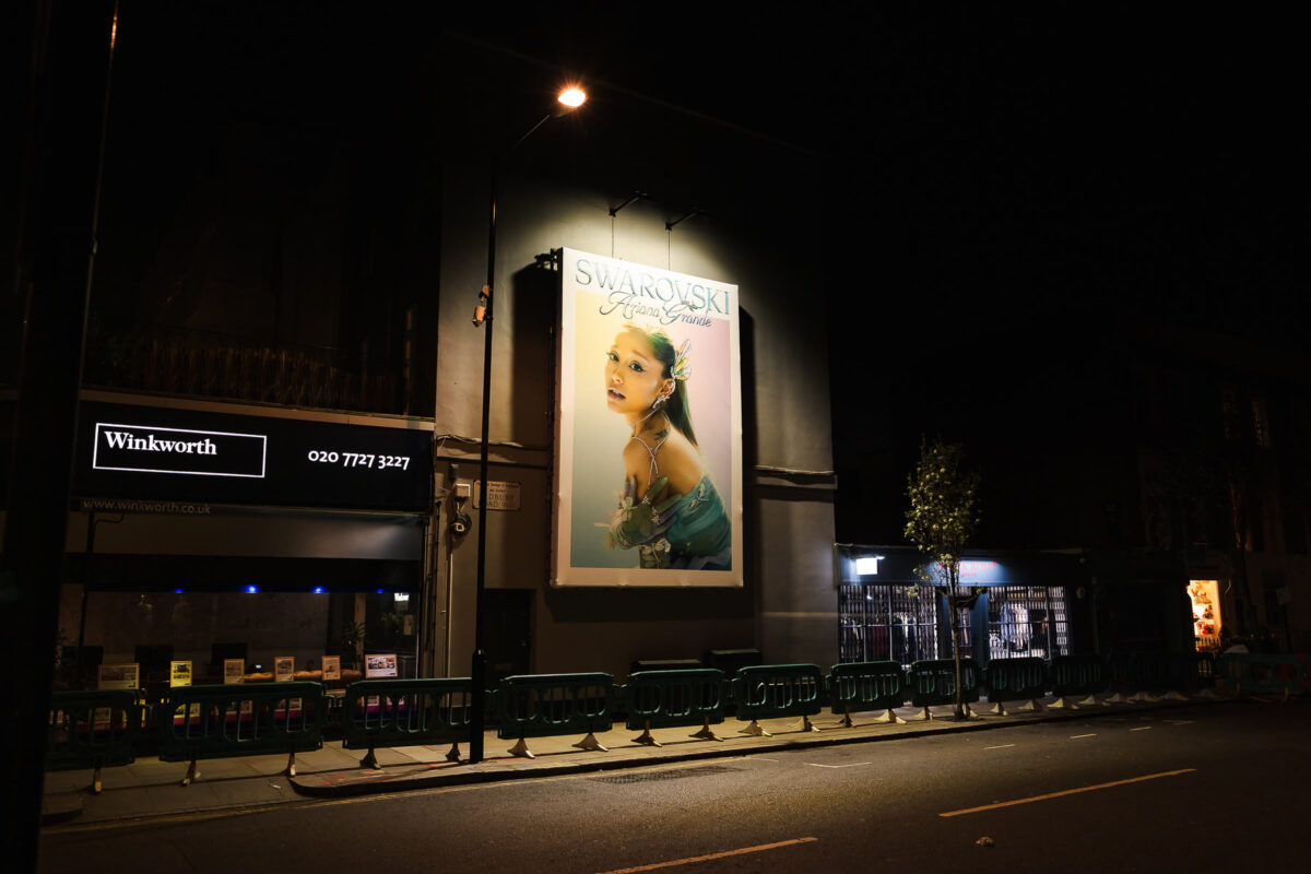 Burberry & Swarovski Across London campaign photograph 51