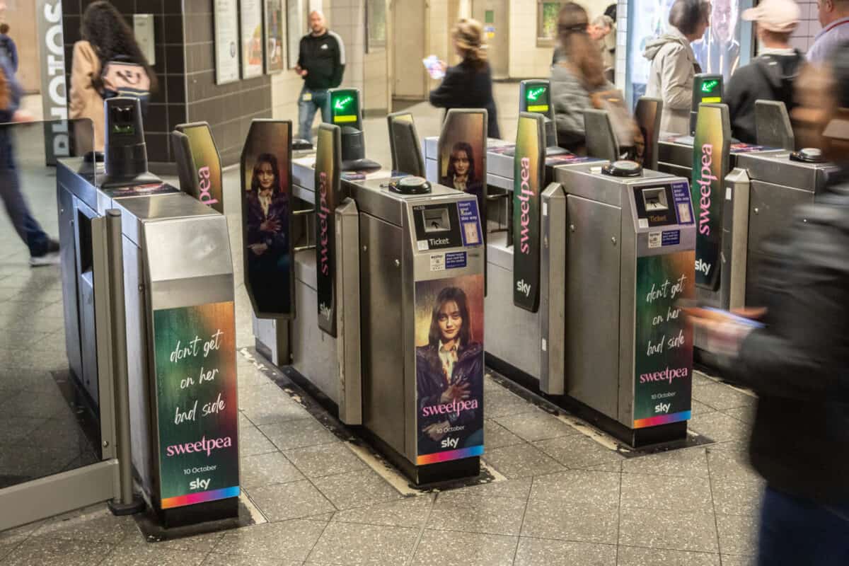 Sky Sweetpea Kiosk at Waterloo campaign photograph 29